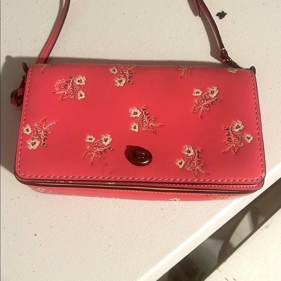 Coach Handbags - Coach 1941 Dinky crossbody bag floral Bow Print Limited edition Pink 28433rare🩷